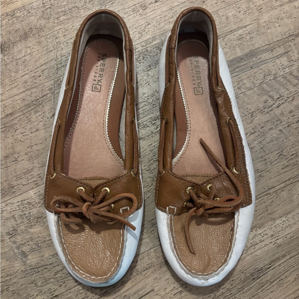 Sperry Brown and White Loafers with Nautical Design